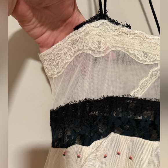 Free People New Romantics Ivory Boho Embroidered Lace Midi Dress Size 6 - Picture 4 of 13